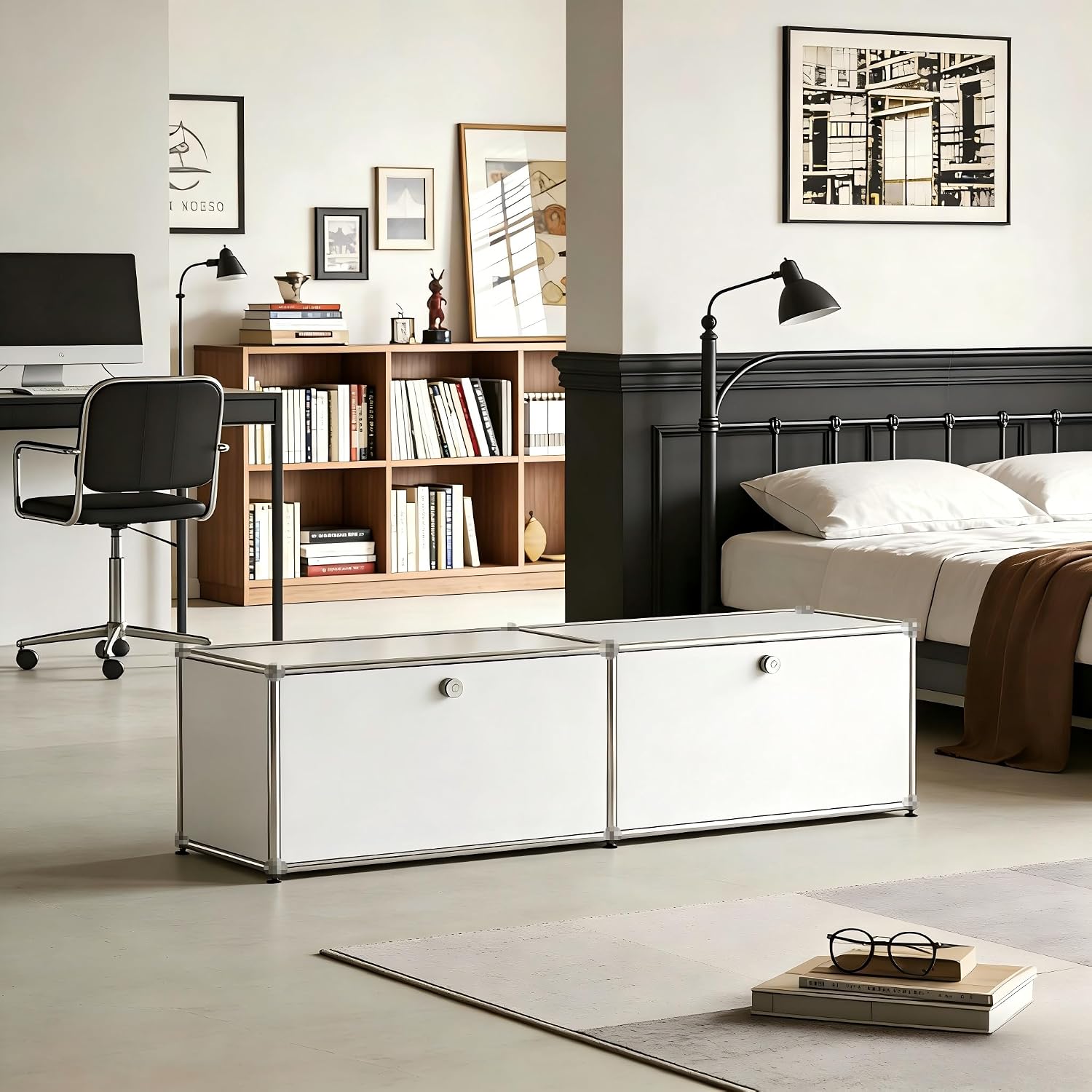 Credenza Office Storage - モダンな収納キャビネット、金属製のサイドボード、スチール製のクレデンツァ、リビングルーム、キッチン、オフィスに最適なローボード。カスタムメイドも可能。
