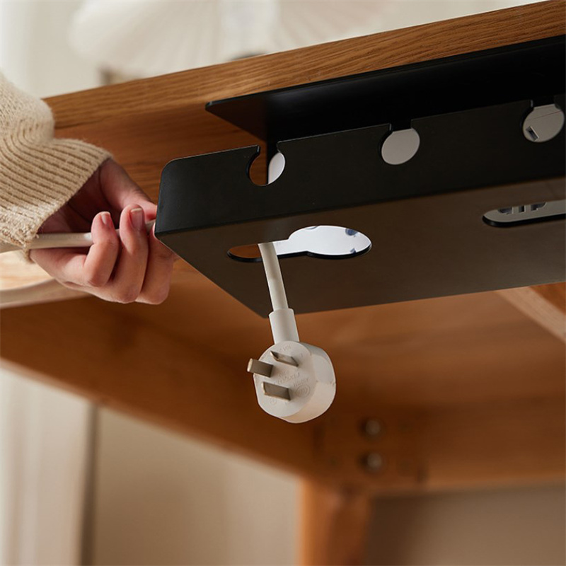 デスク下ケーブル管理用ケーブルトレイ デスク下用クランプ付き - Cable Tray Under Desk のレビューと価格